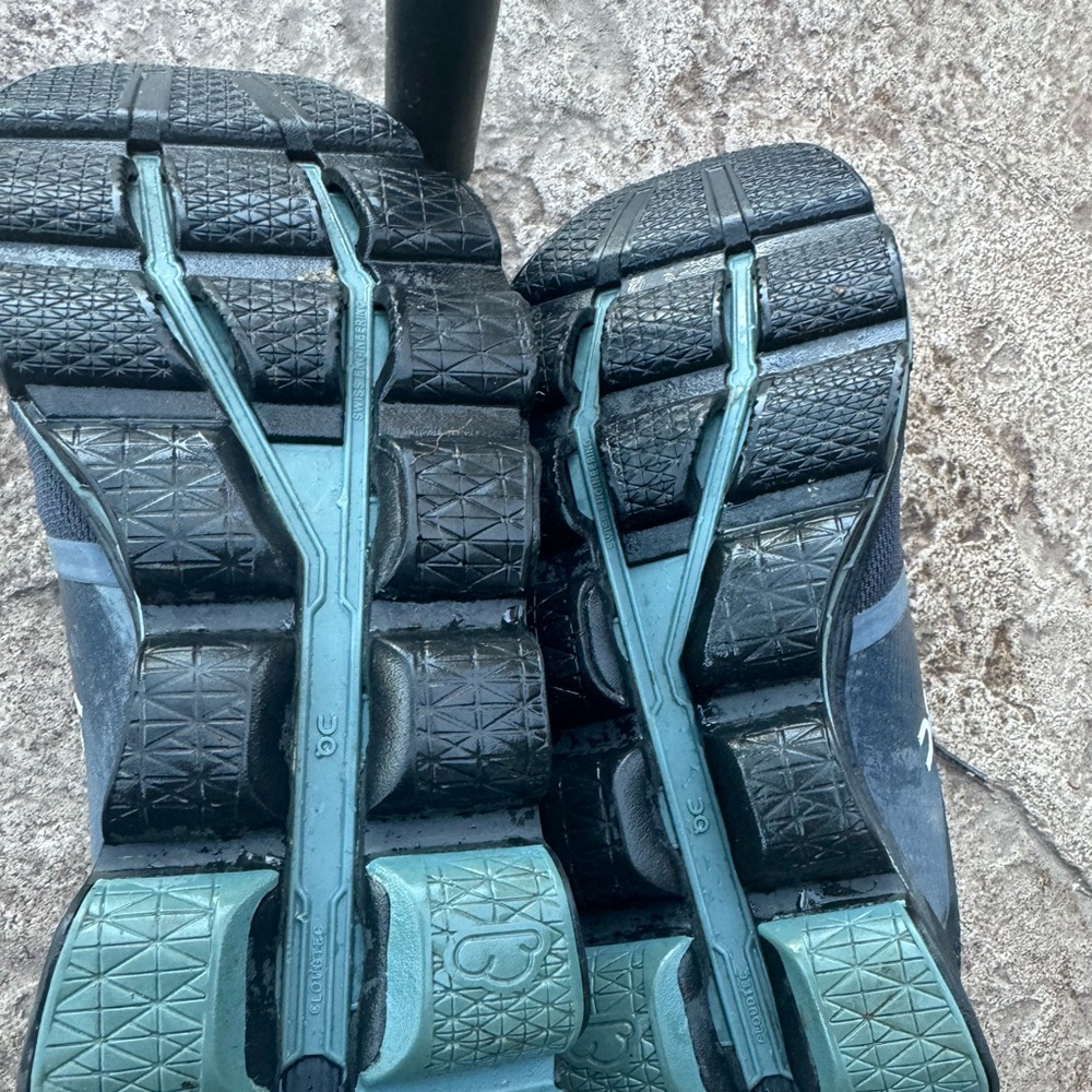 On Running Cloudace | Like New - image 5